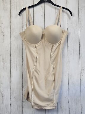 Maidenform 38C Beige Nude Shaping Dress W/ Adjustable & Removable Straps